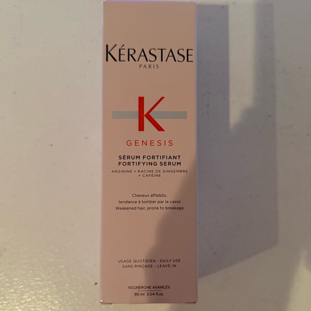 KÉRASTASE fortifying serum box